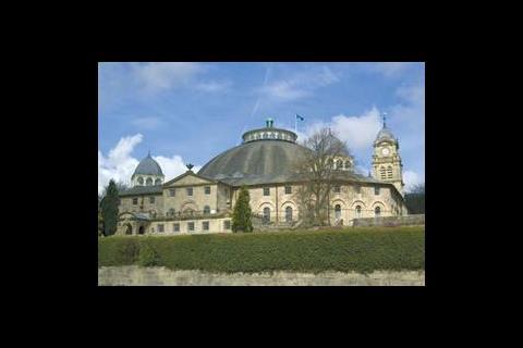The Dome has a span only slightly smaller than the Pantheon in Rome. 
